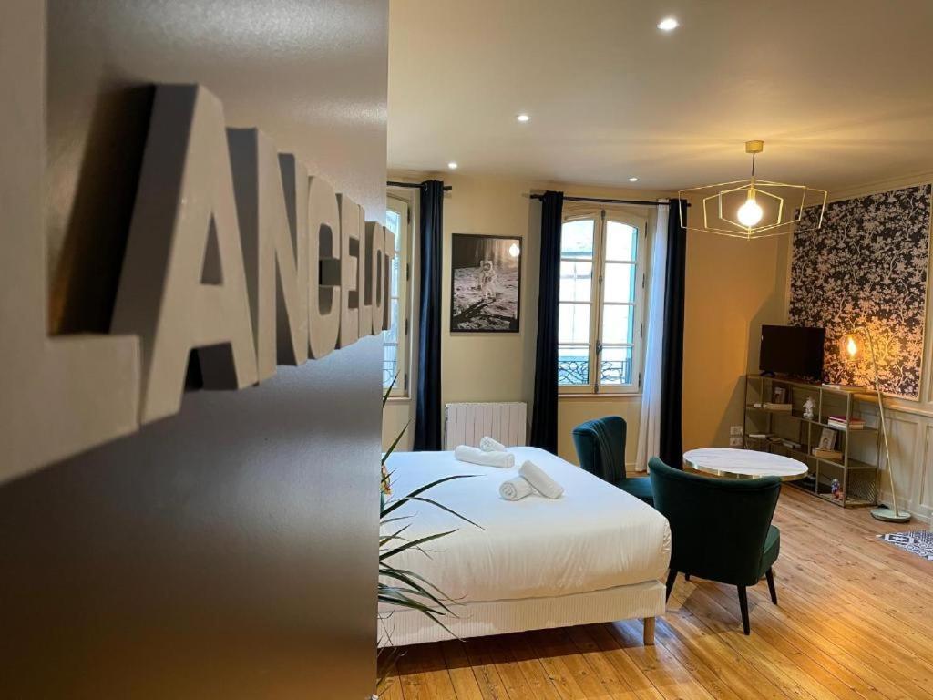 Ferienwohnung Lancelot Vannes Exterior foto